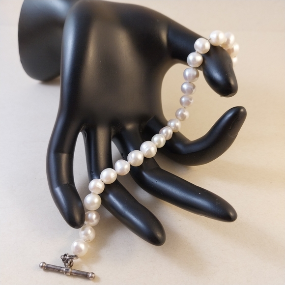 Freshwater Pearl Bracelet with Sterling Silver Clasp - Picture 10 of 12